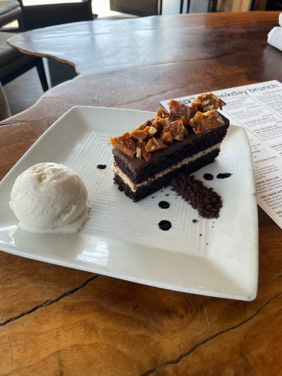 Kristin F's gallery image 2