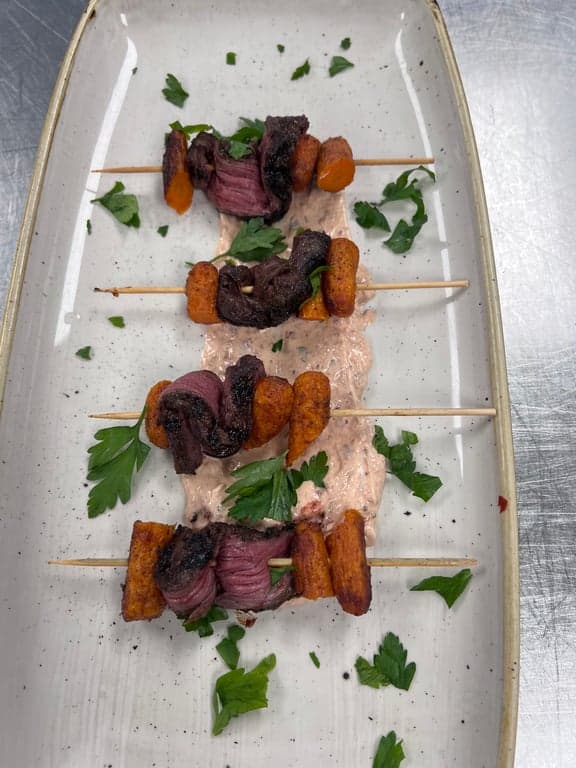 Yvonne M's gallery image 9